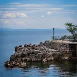 Apartmán Ritual - 20m From The Sea Lovran